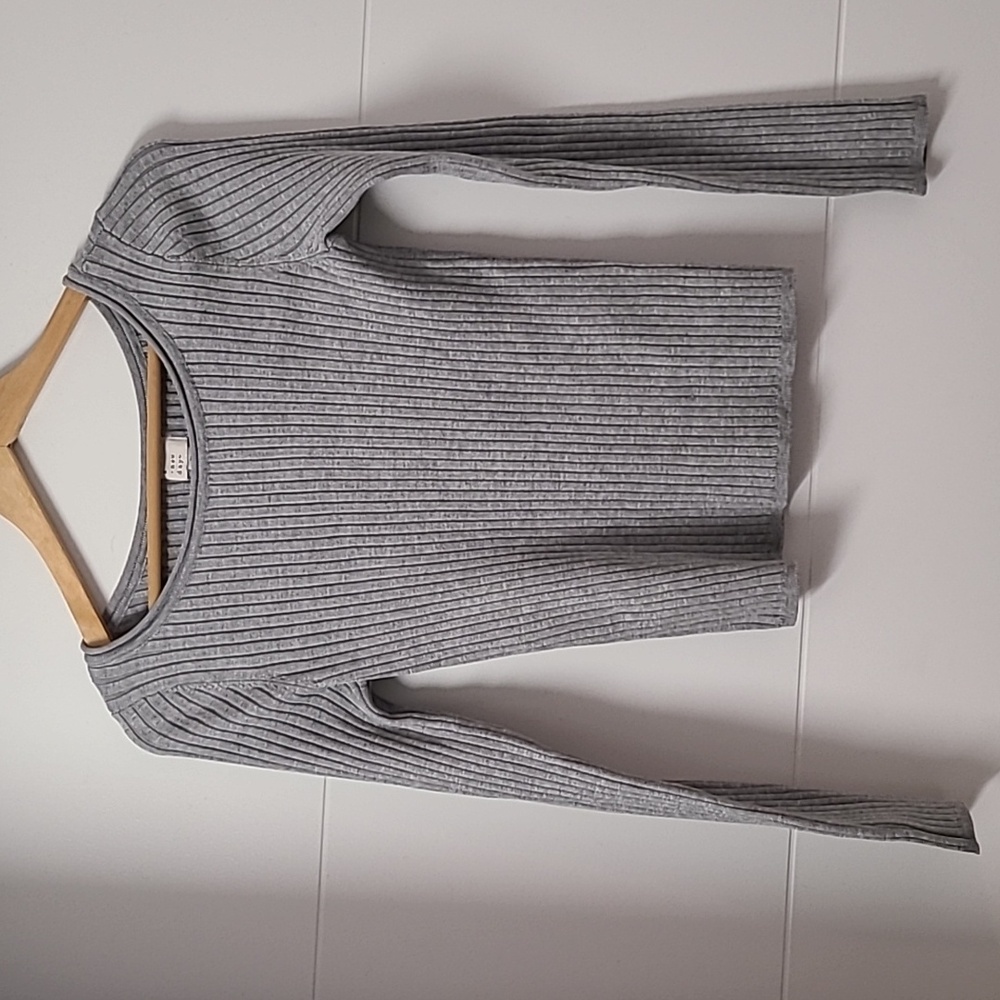 NWT Fine Guage Ribbed Boatneck Pullover Top
